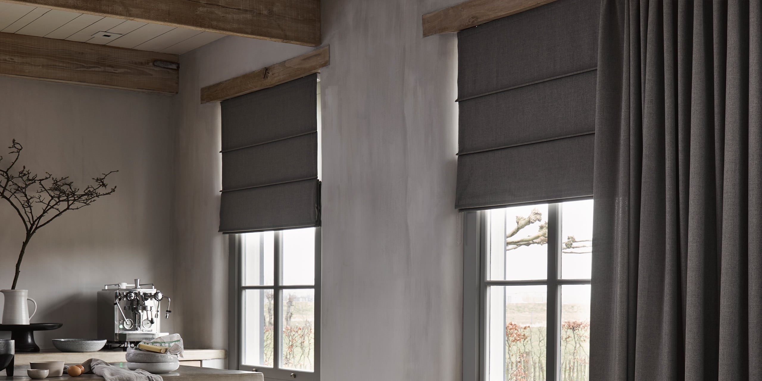 Zo maak je jouw interieur winterproof met warme raamdecoratie